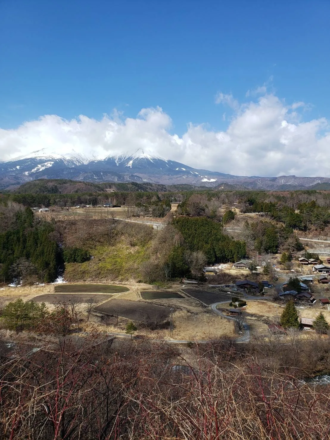 三重県桑名市の霊園にてお墓の解体作業をご紹介