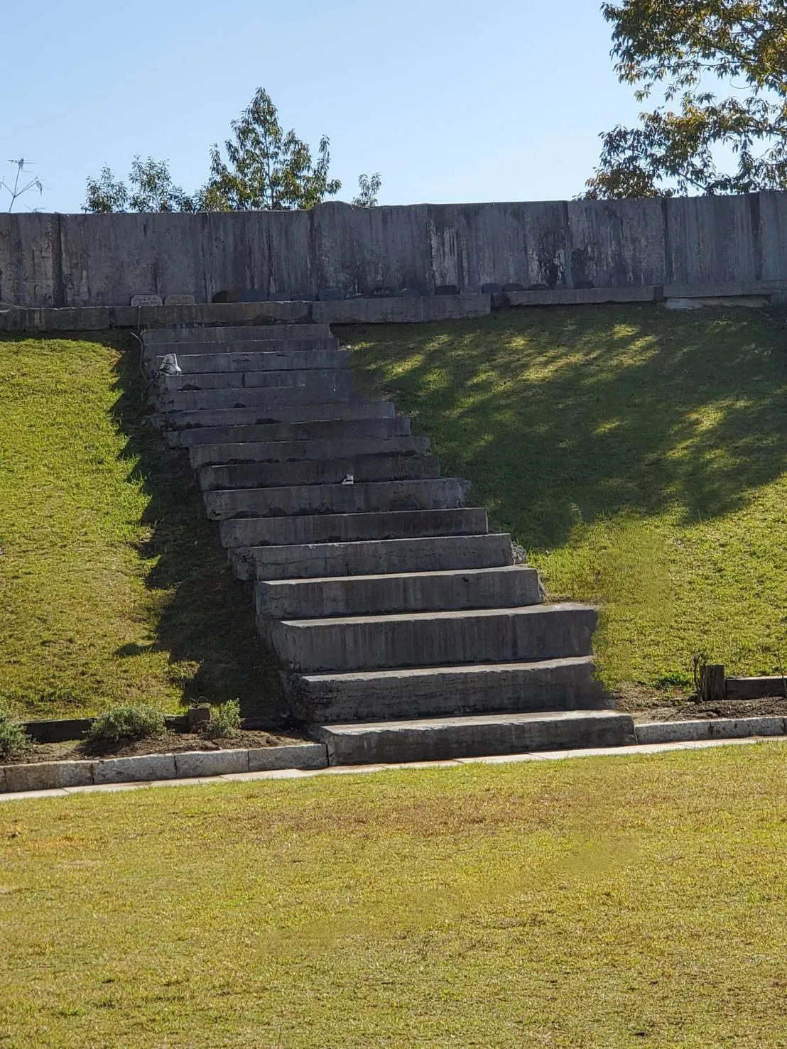 愛知県豊田市｜お墓の追加彫り施工例 ｜彫刻本舗